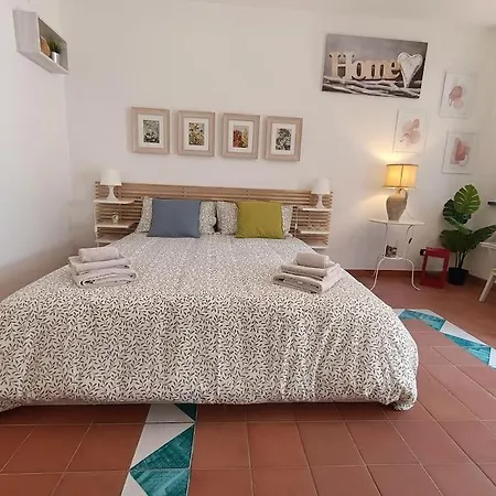Ferienhaus Dimora Dei 100 Cavalli - Terrace & Panoramic View SantʼAlfio